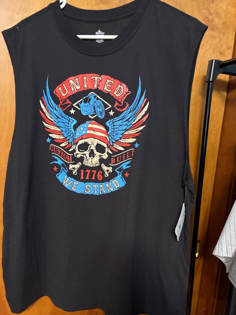 Men’s Black Sleeveless Graphic Tank Top XL United We Stand Design NWT